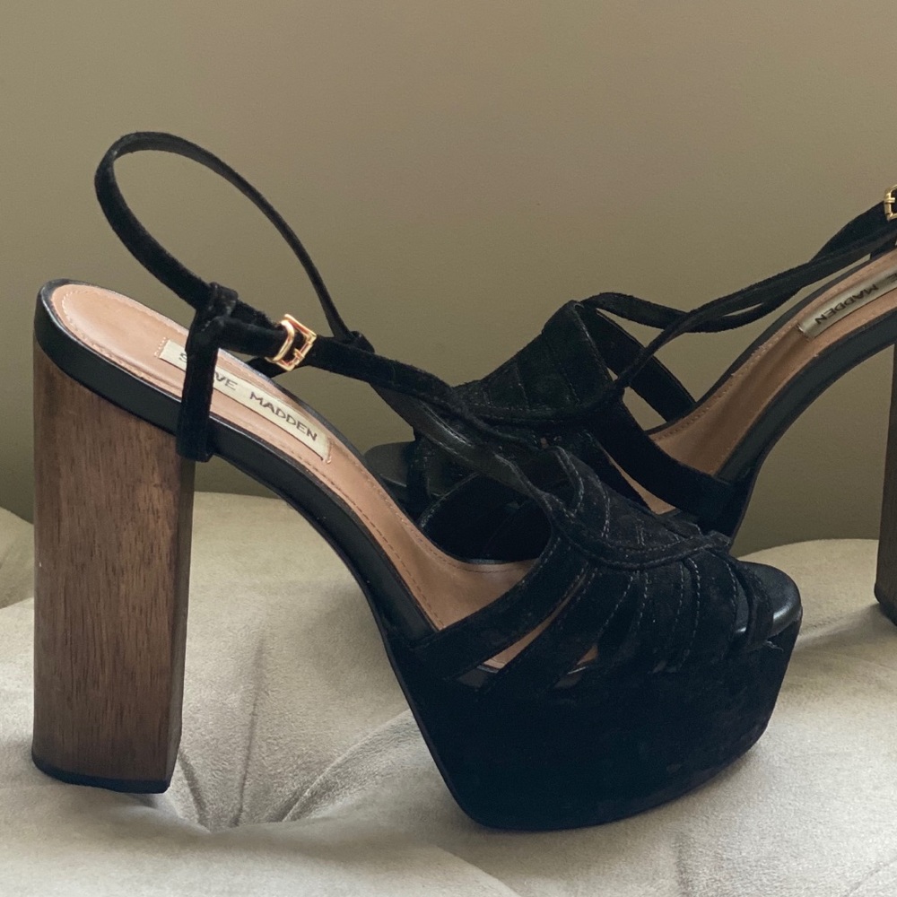 Steve Madden Platform heels